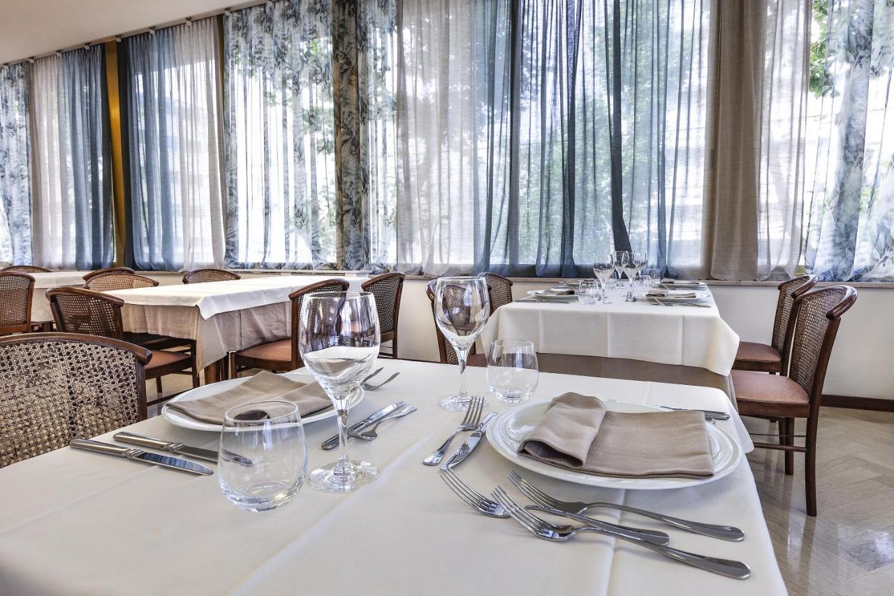 Ariminum Hotel Rimini Ngoại thất bức ảnh