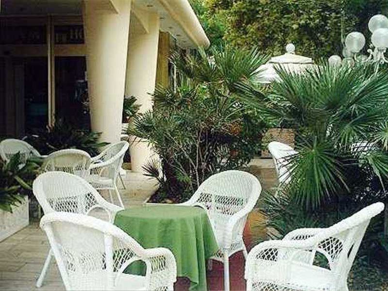 Ariminum Hotel Rimini Ngoại thất bức ảnh